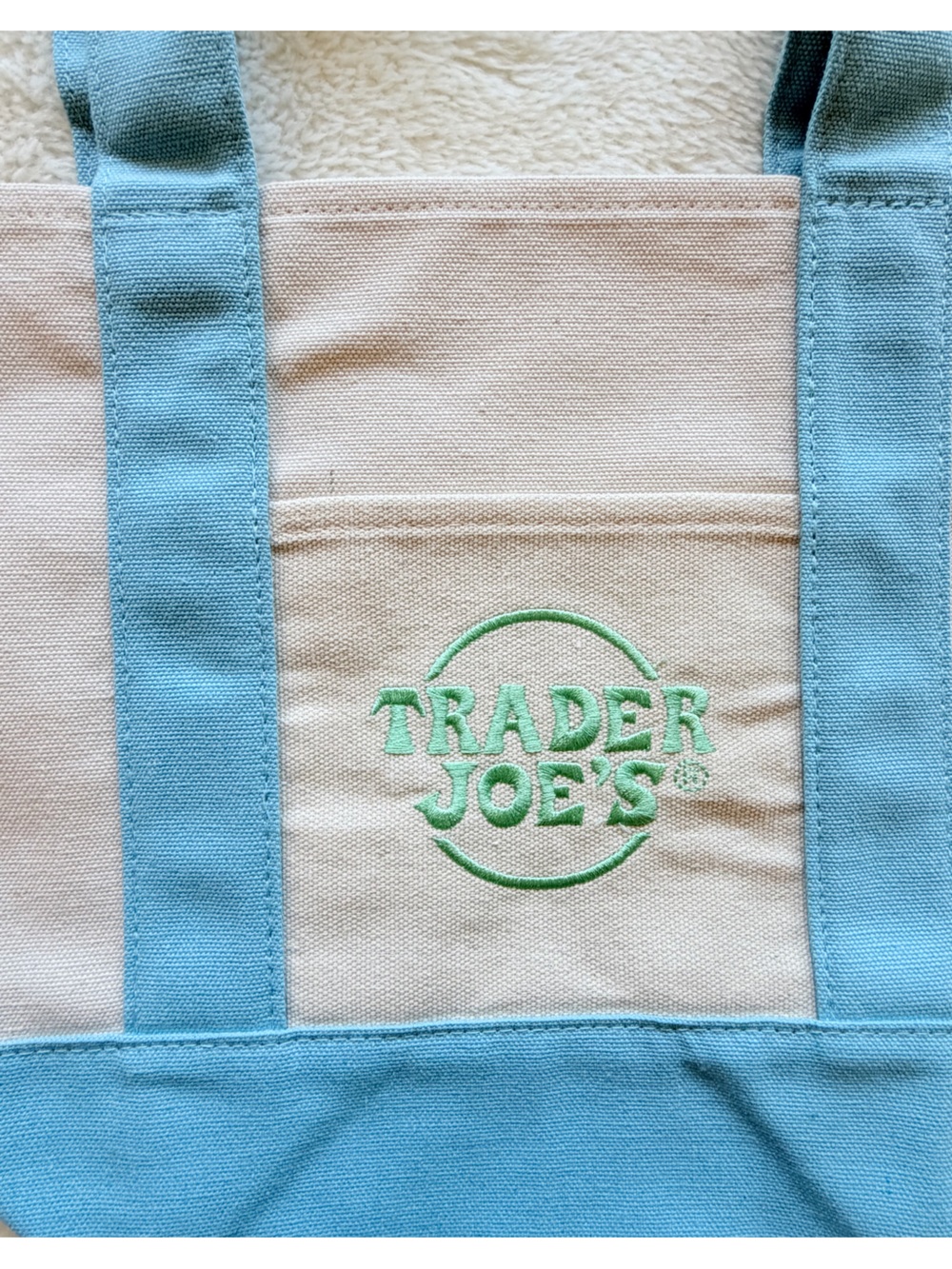 Trader Joe's Pastel Canvas Tote Bag - Set of 3 - Blue, Pink, Mint - Picture 9 of 9